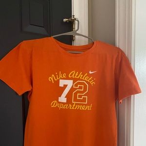 Nike Women’s orange tee size medium
